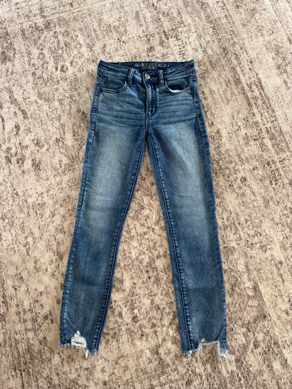 American Eagle Outfitters Medium Blue Raw-Hem Skinny Jeans